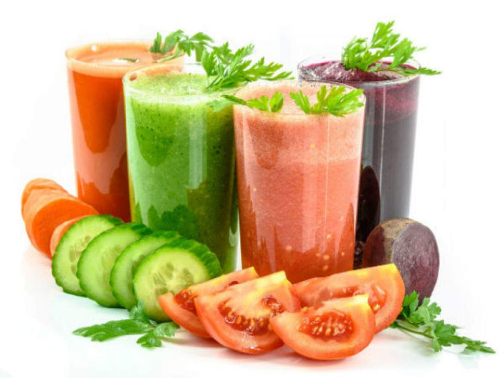 5 Low Calorie Weight Loss Summer Drinks You Can Make at Home